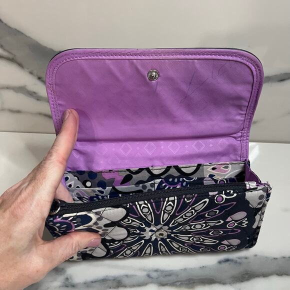 Vera Bradley Black Blue Purple Mimosa Medallion Print Clutch Wallet - Picture 3 of 6